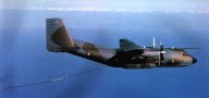 C-160 H attendant des appreils  ravitailler