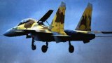 Tout dploy, ce Su-30 s'apreette  atterrir
